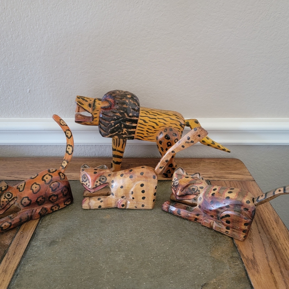 Set of 4 vintage handcarved wooden cats